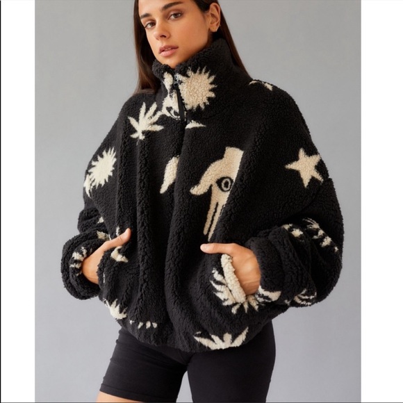 Urban Outfitters Jackets & Blazers - UO Evil Eye Hand Star Leaf Olivia Sherpa Jacket